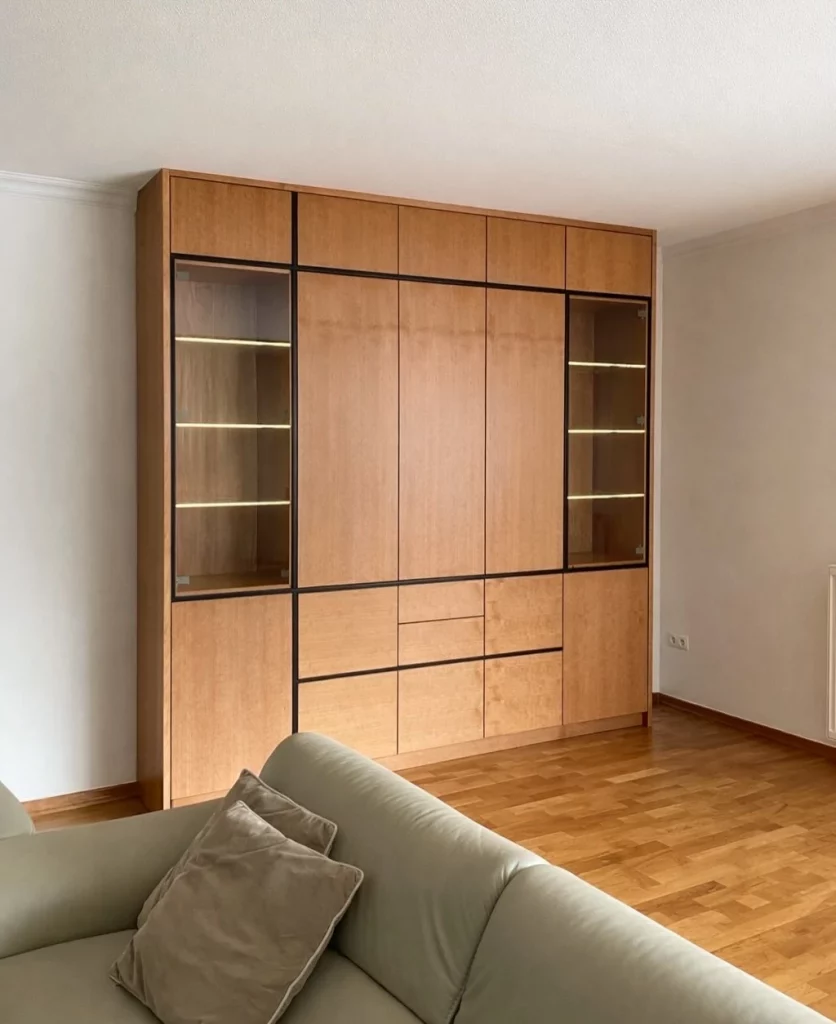 Individueller Einbauschrank nach Maß vom Tischler